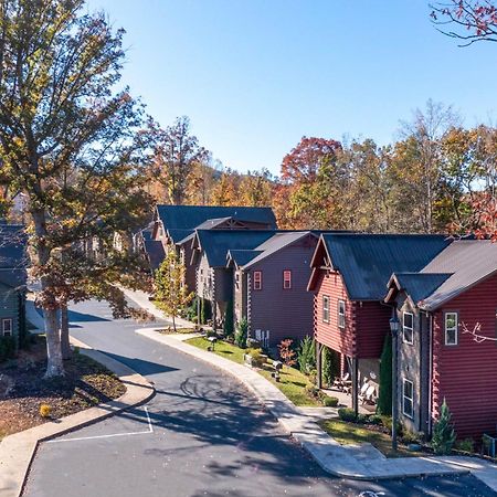 The Great Maple Retreat By Stony Brook Cabins Gatlinburg Exterior photo