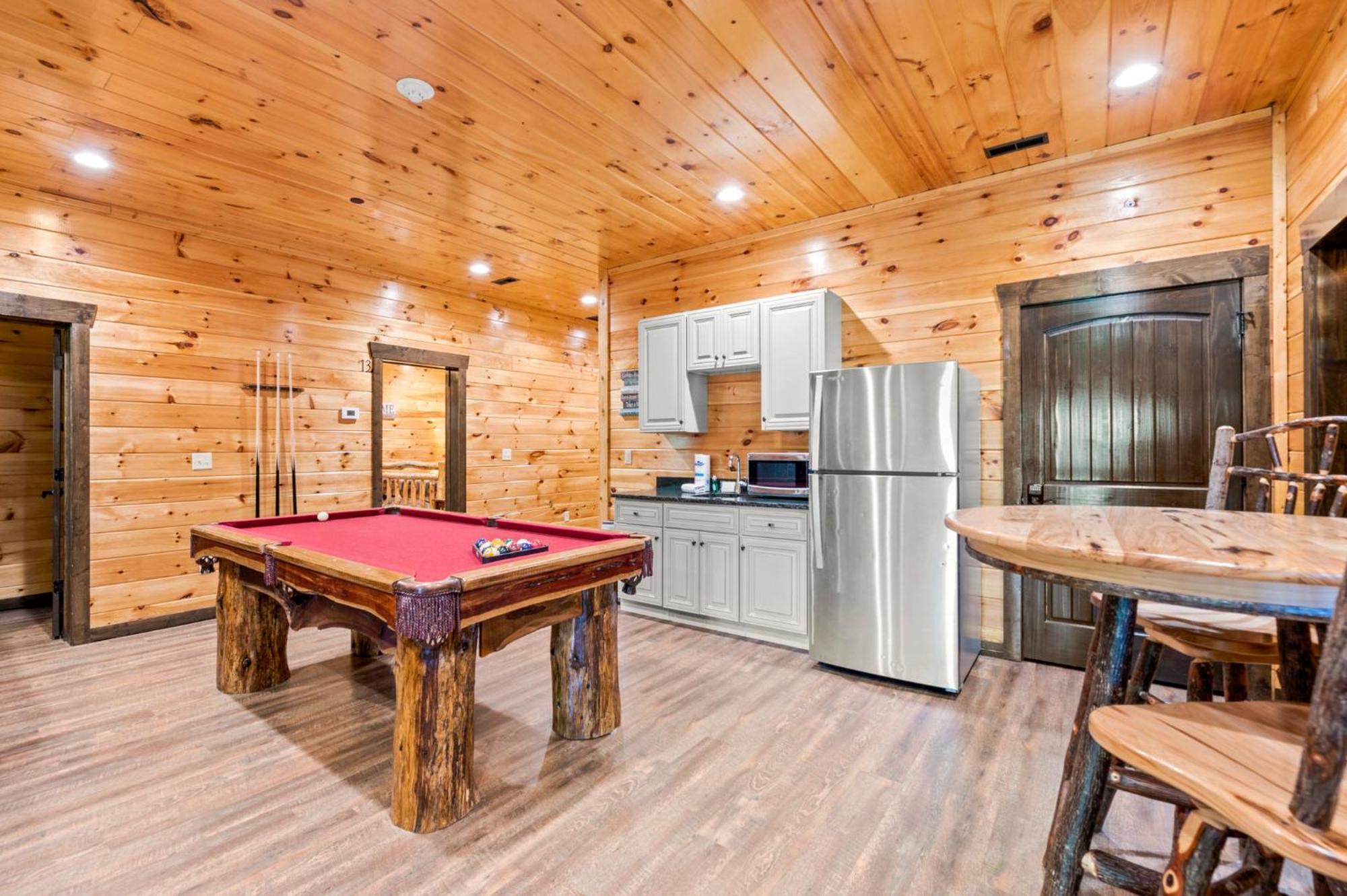 The Great Maple Retreat By Stony Brook Cabins Gatlinburg Exterior photo