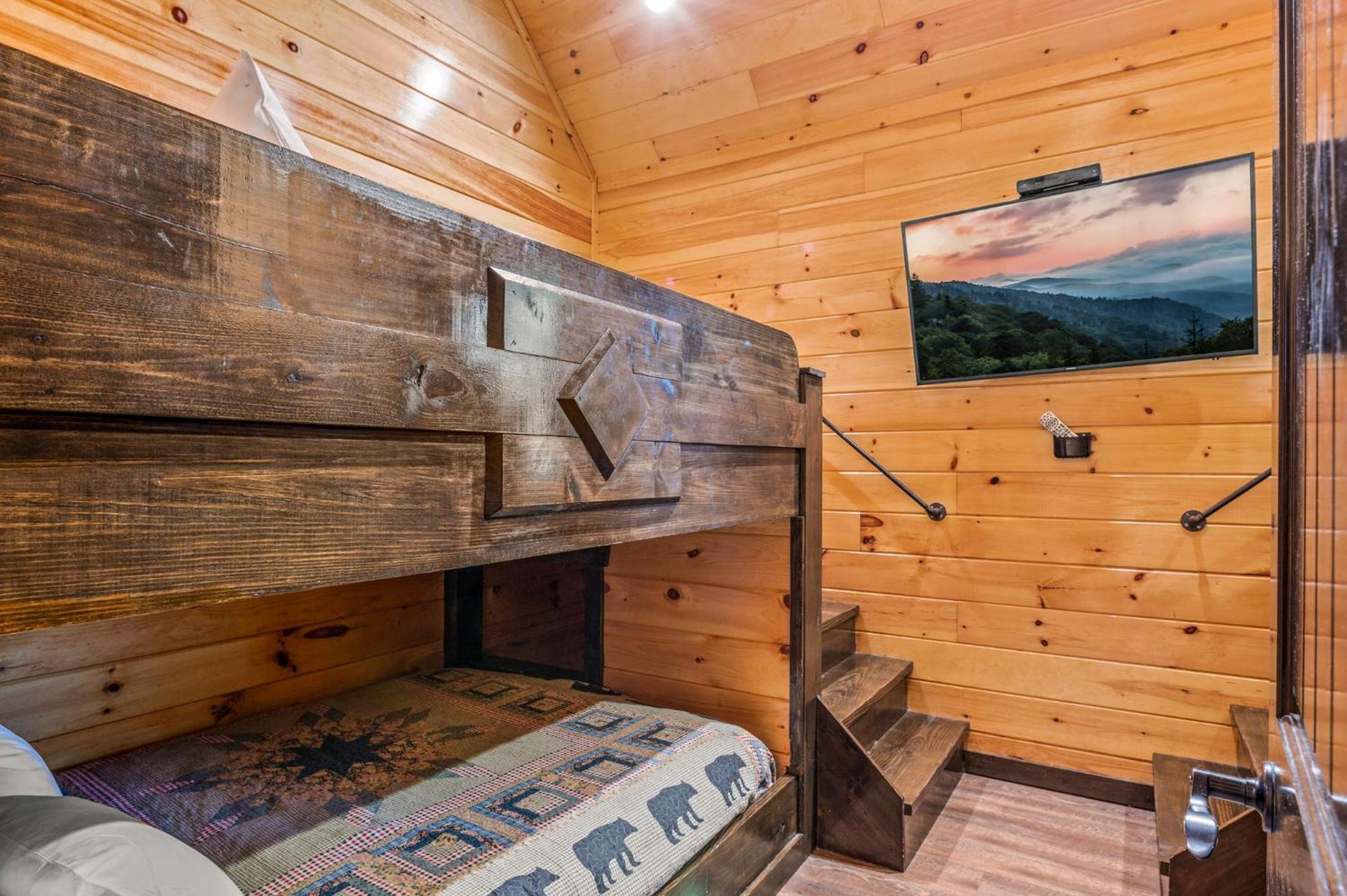 The Great Maple Retreat By Stony Brook Cabins Gatlinburg Exterior photo