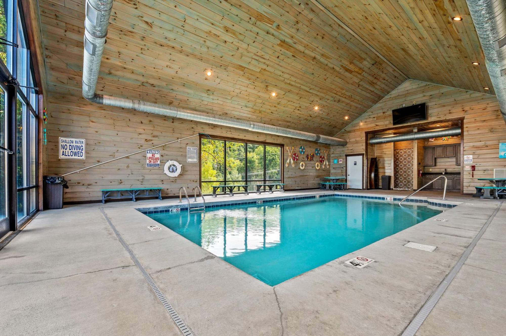 The Great Maple Retreat By Stony Brook Cabins Gatlinburg Exterior photo