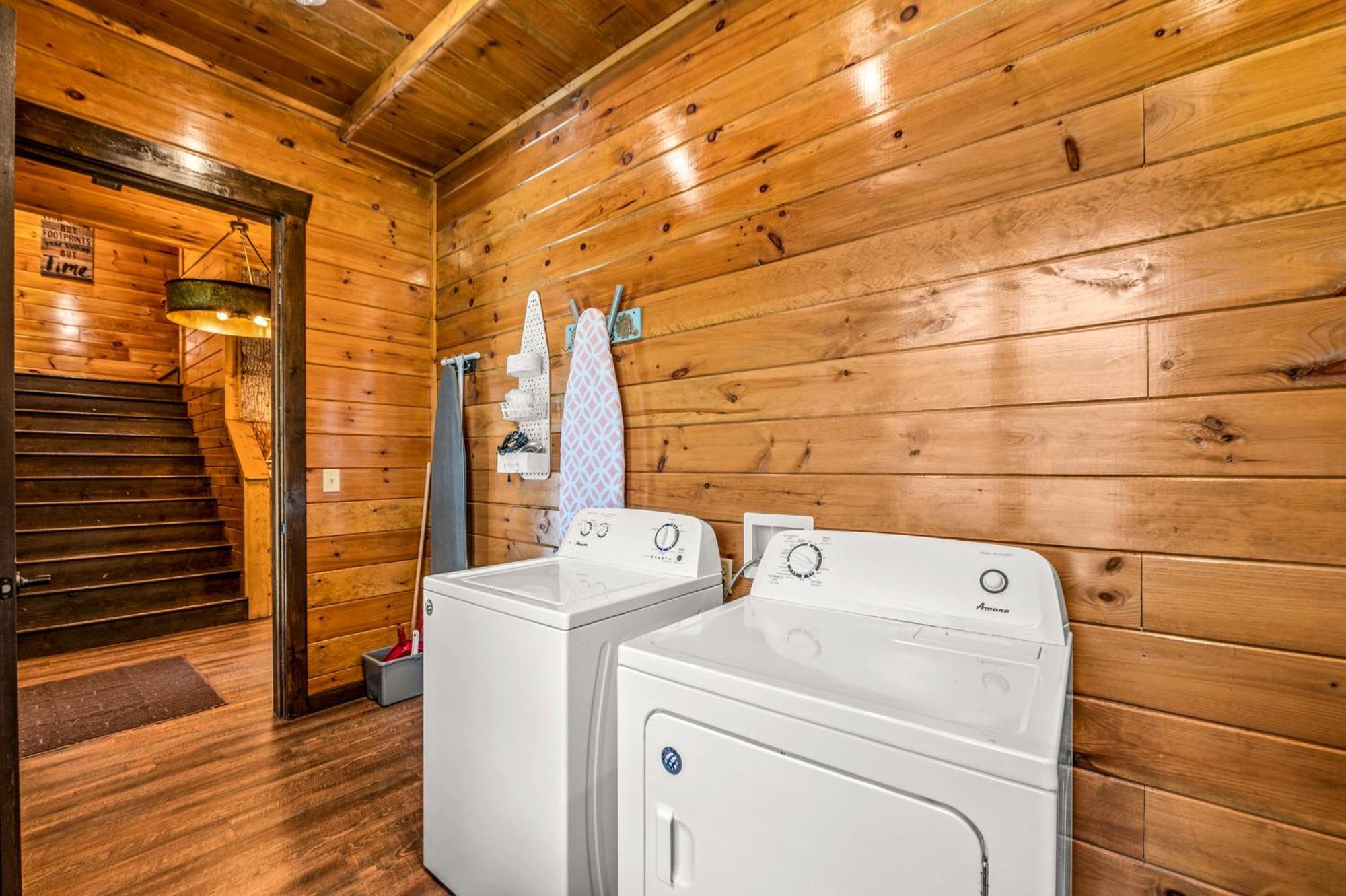 The Great Maple Retreat By Stony Brook Cabins Gatlinburg Exterior photo