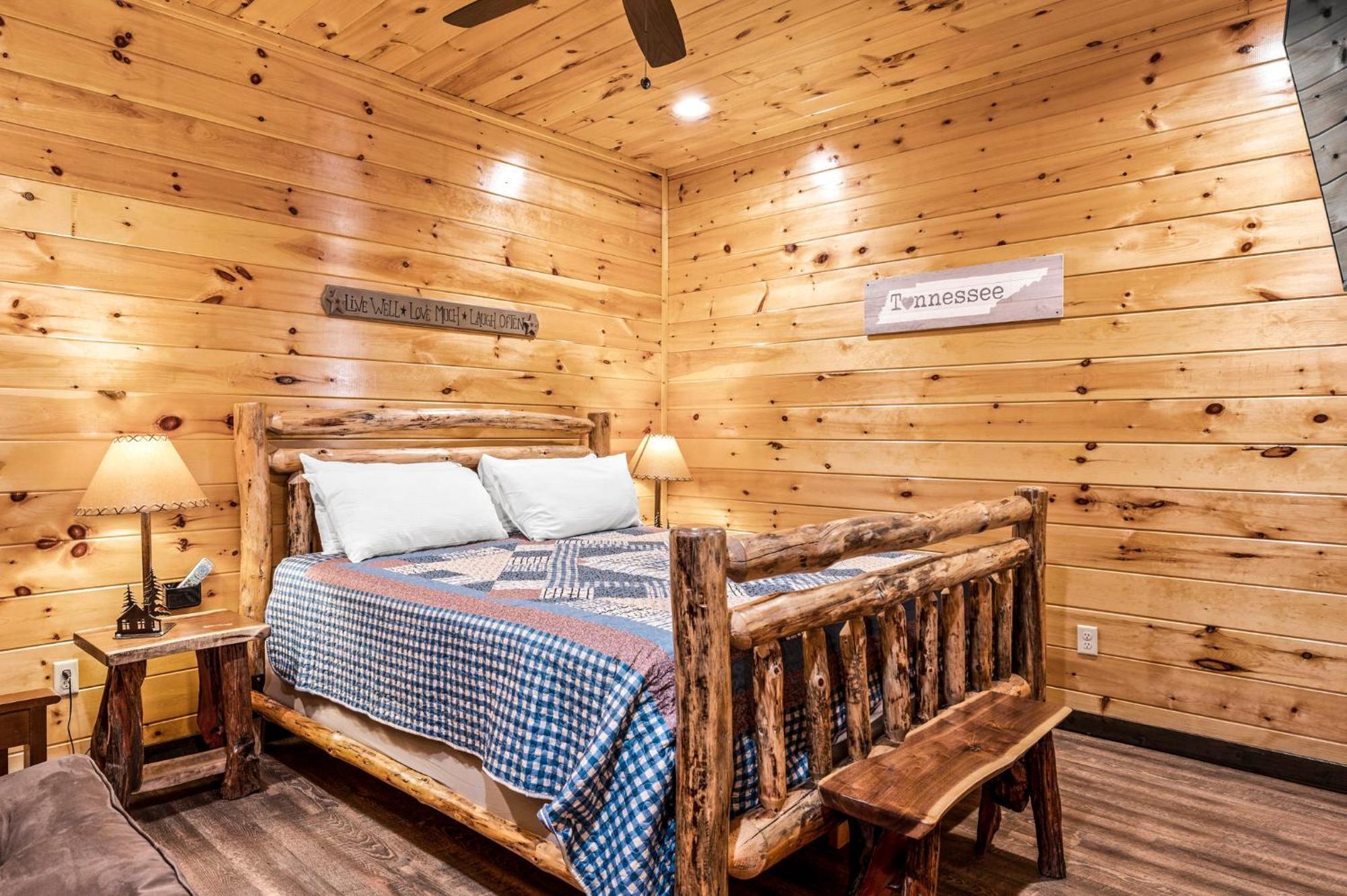 The Great Maple Retreat By Stony Brook Cabins Gatlinburg Exterior photo
