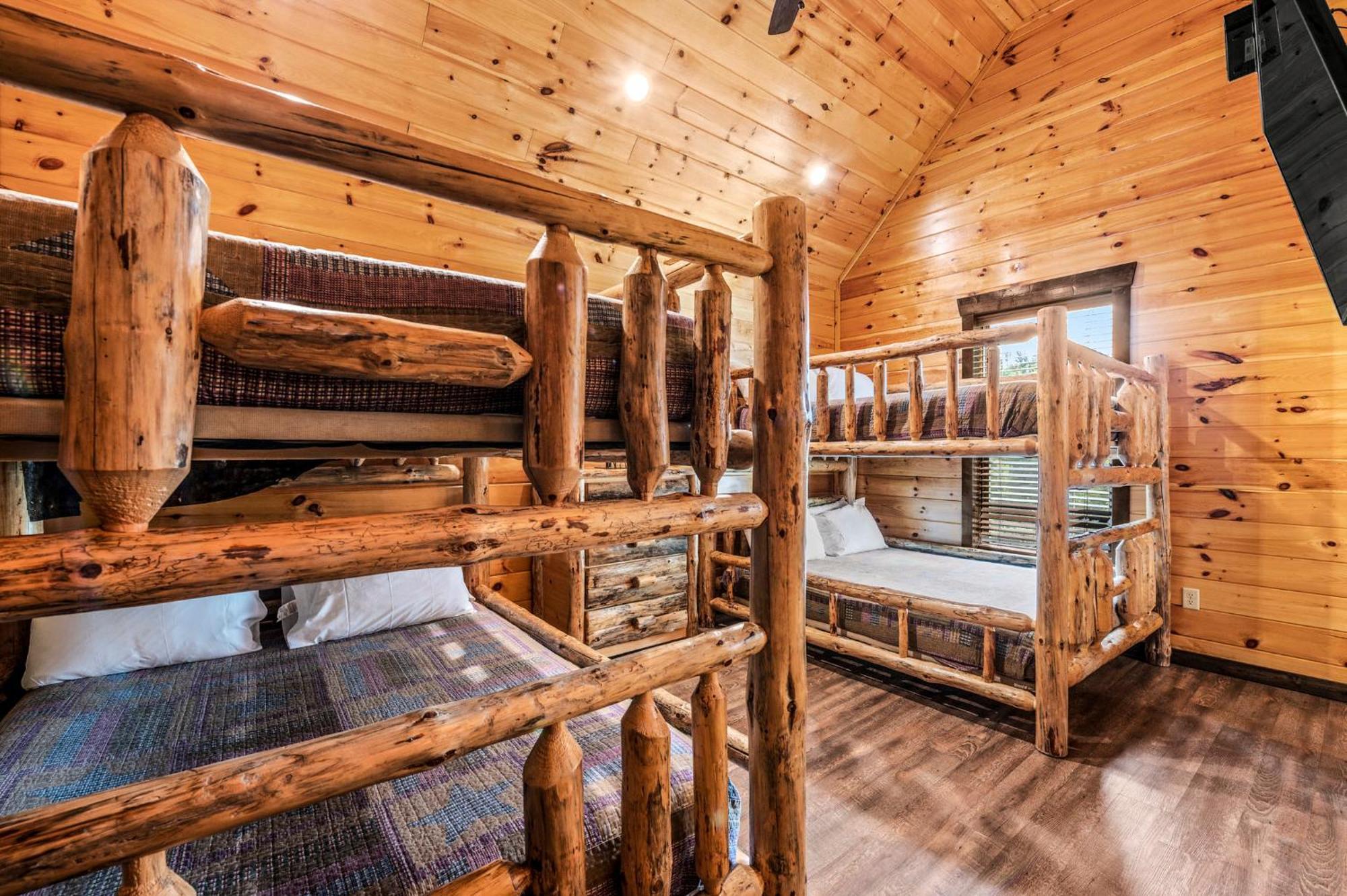 The Great Maple Retreat By Stony Brook Cabins Gatlinburg Exterior photo